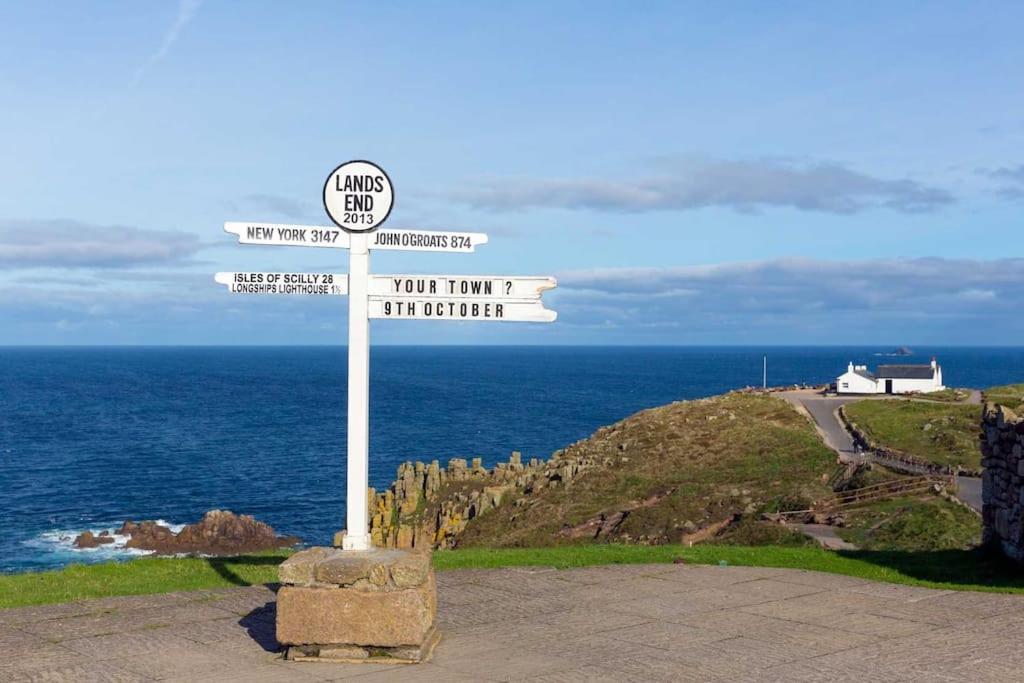 The Old Dairy, Land'S End, Sennen Leilighet Eksteriør bilde